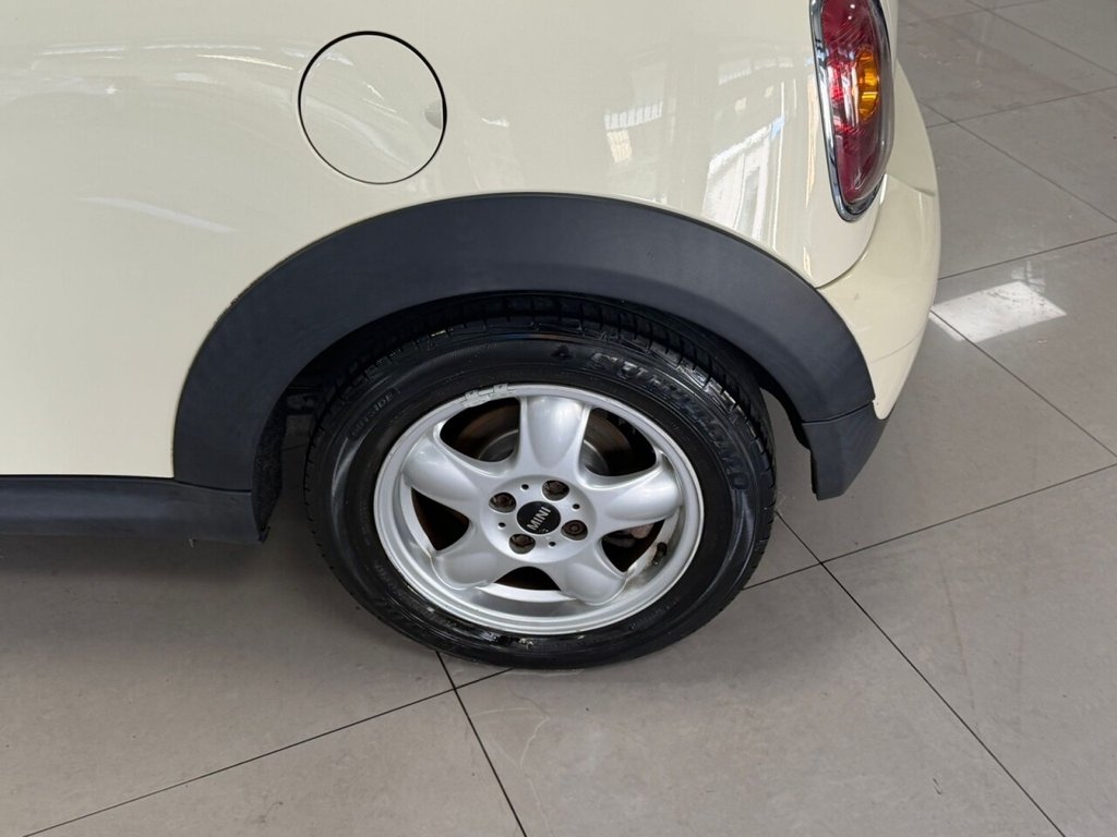 Used MINI Convertible 2010 for sale - 78219324: Photo 42