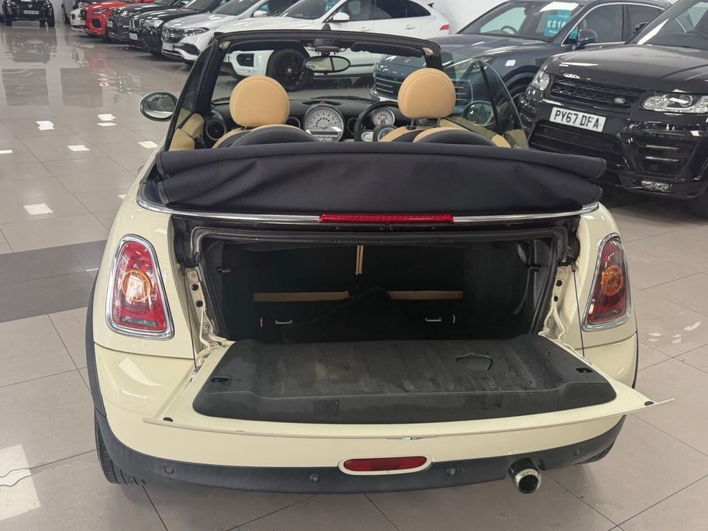 Used MINI Convertible 2010 for sale - 78219324: Photo 9