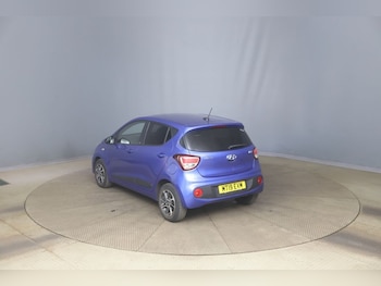 Used Hyundai i10 2019 for sale - 79574468: Photo