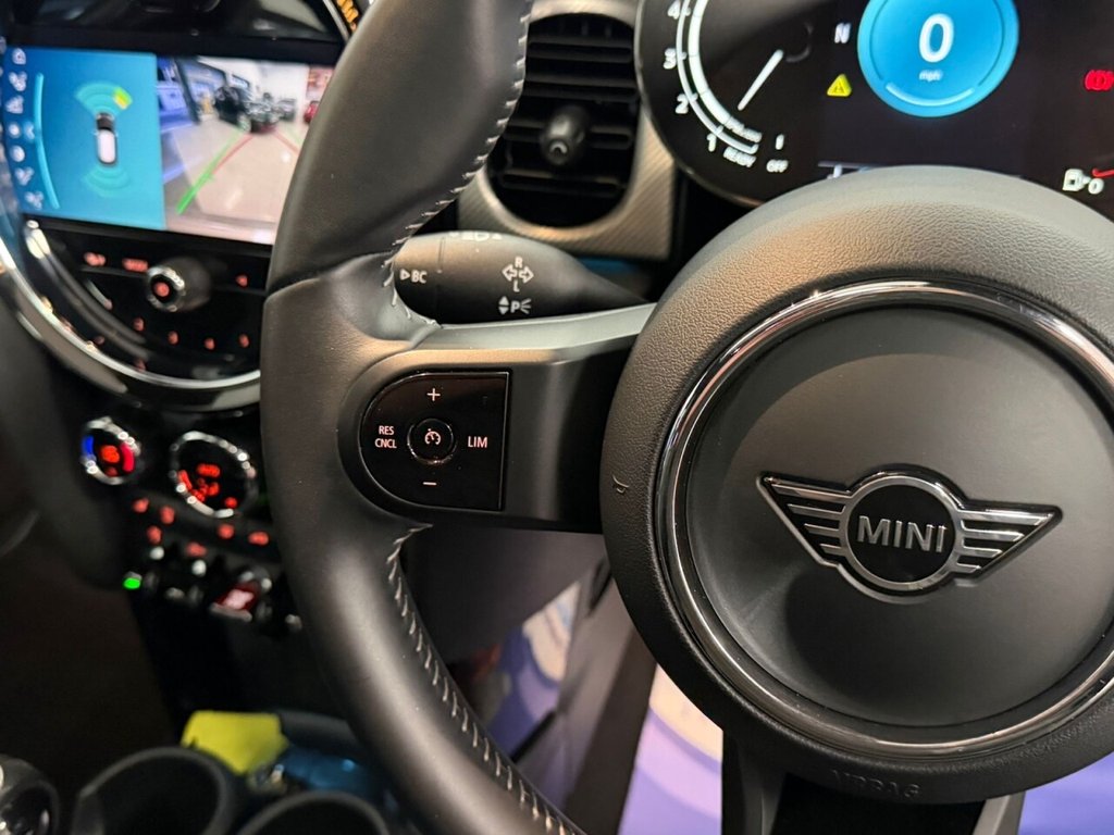 Used MINI Hatch 2021 for sale - 76147667: Photo 32