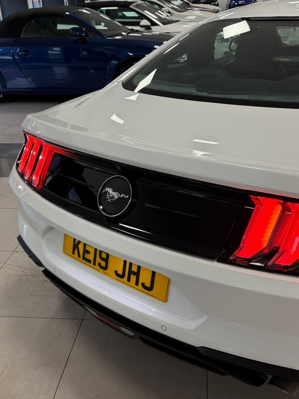 Used Ford Mustang 2019 for sale - 77263876: Photo 5