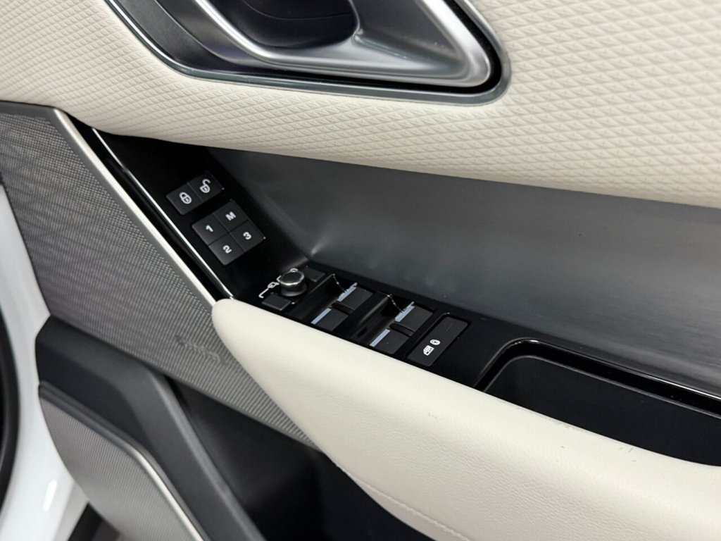 Used Land Rover Range Rover Velar 2019 for sale - 76375956: Photo 23