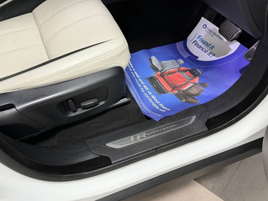 Used Land Rover Range Rover Velar 2019 for sale - 76375956: Photo 28