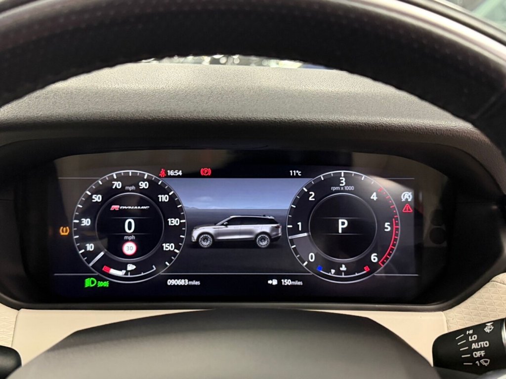 Used Land Rover Range Rover Velar 2019 for sale - 76375956: Photo 32
