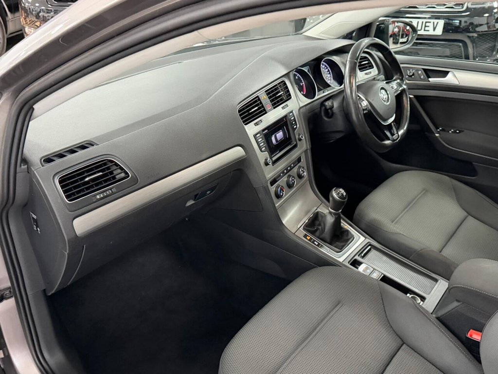 Used Volkswagen Golf 2015 for sale - 76820741: Photo 34