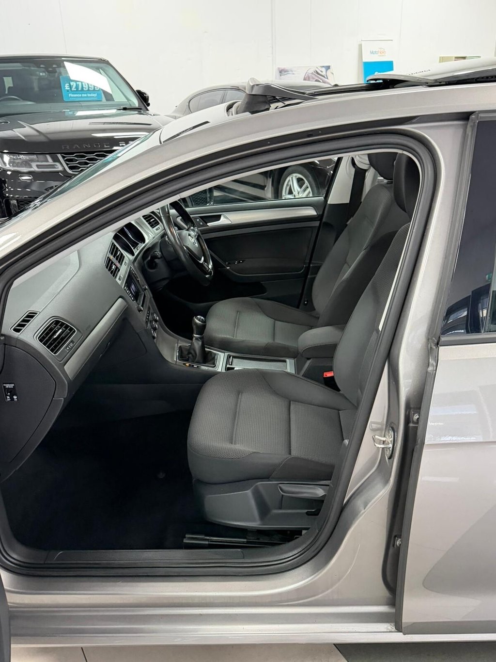 Used Volkswagen Golf 2015 for sale - 76820741: Photo 36