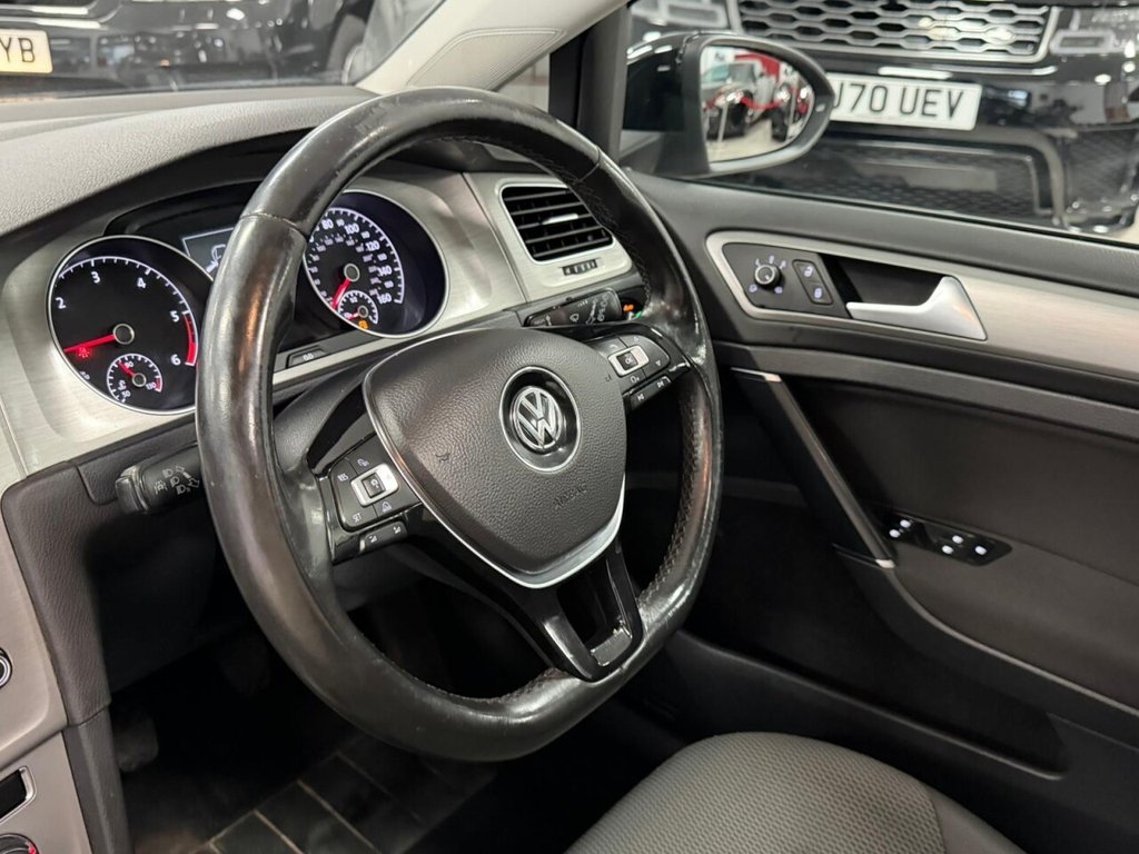 Used Volkswagen Golf 2015 for sale - 76820741: Photo 41