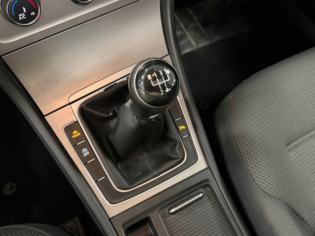 Used Volkswagen Golf 2015 for sale - 76820741: Photo 43