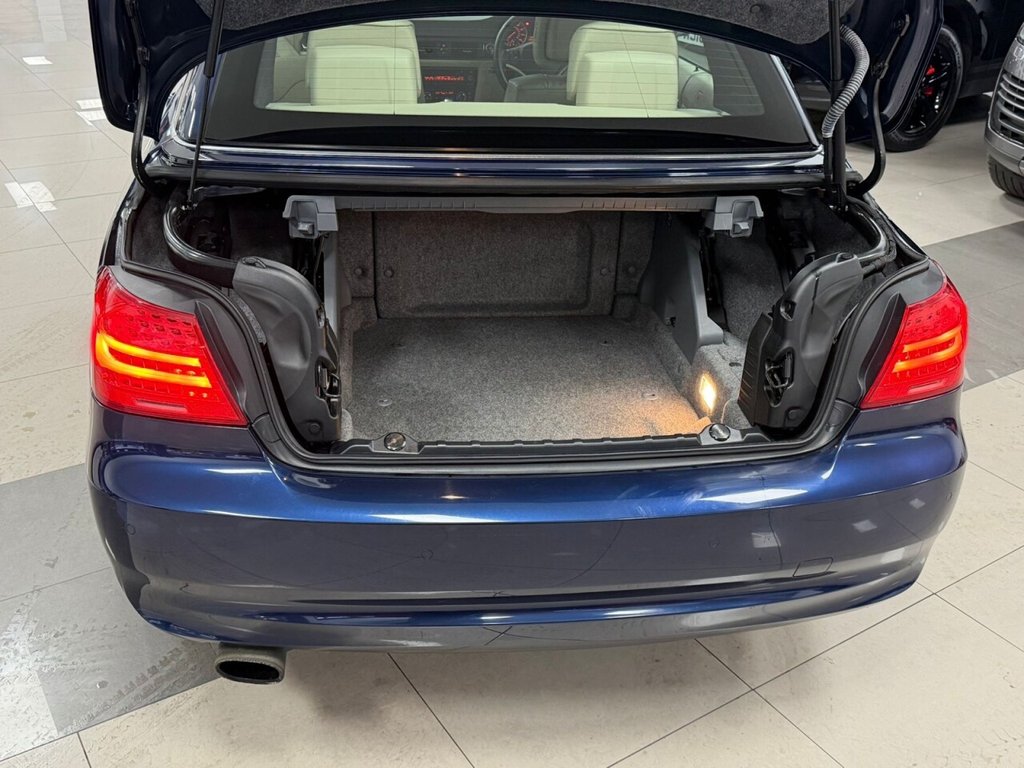 Used BMW 3 Series 2011 for sale - 76454749: Photo 19