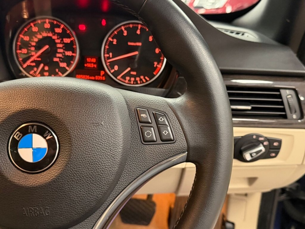 Used BMW 3 Series 2011 for sale - 76454749: Photo 43