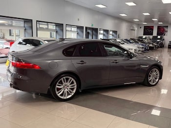 Used Jaguar XF 2016 for sale - 78607623: Photo