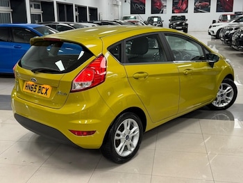 Used Ford Fiesta 2015 for sale - 76535994: Photo