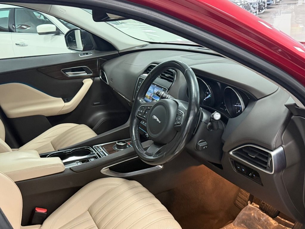 Used Jaguar F-Pace 2016 for sale - 77919811: Photo 19