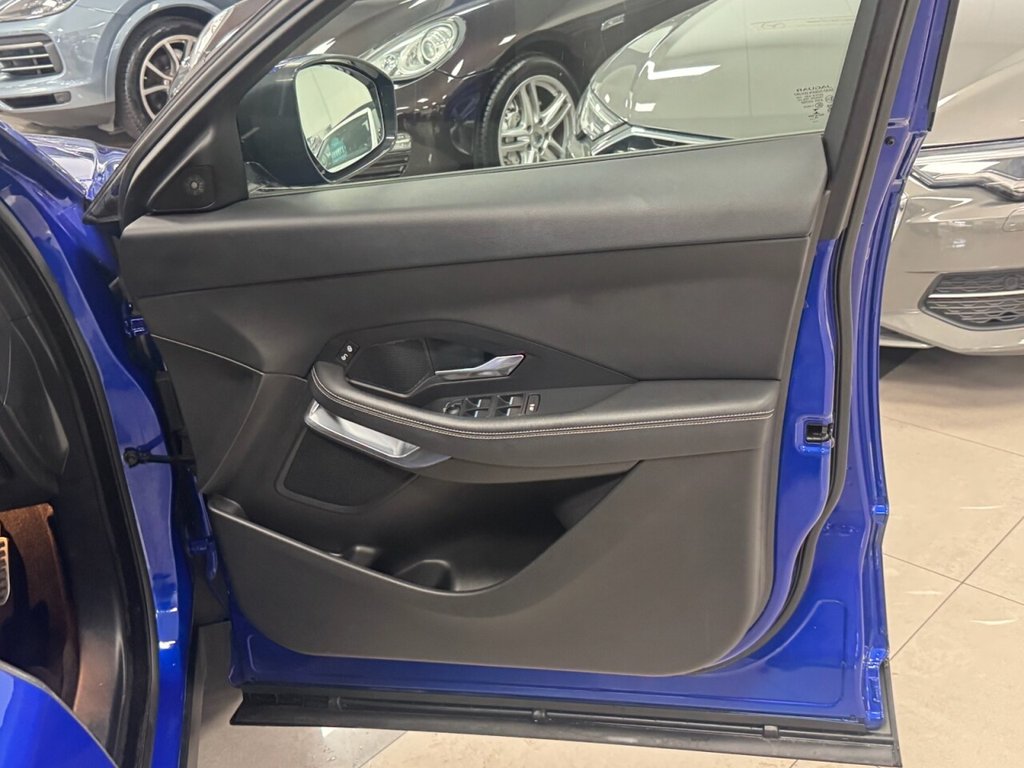 Used Jaguar E-Pace 2018 for sale - 77667771: Photo 21