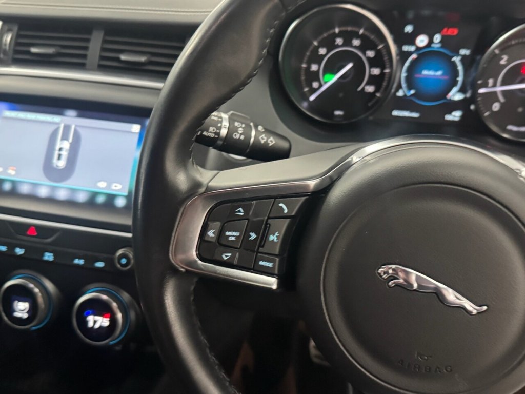 Used Jaguar E-Pace 2018 for sale - 77667771: Photo 32