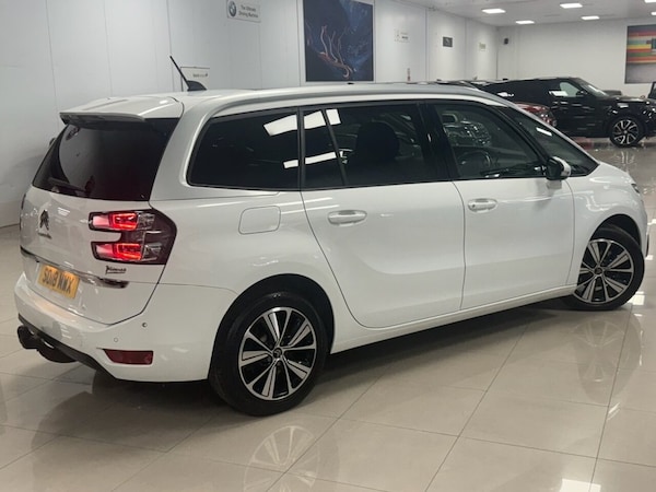 Used Citroen C4 Grand Picasso 2018 for sale - 76210112: Photo 2