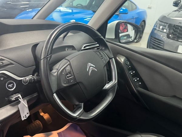 Used Citroen C4 Grand Picasso 2018 for sale - 76210112: Photo 45