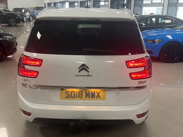 Used Citroen C4 Grand Picasso 2018 for sale - 76210112: Photo 4