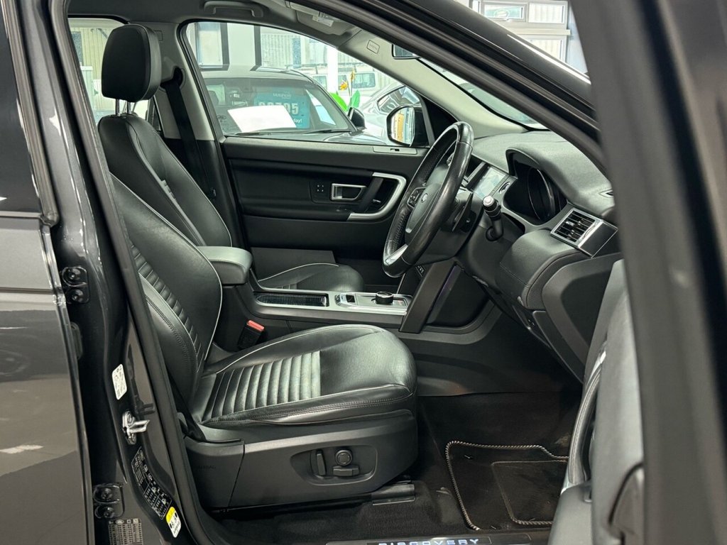 Used Land Rover Discovery Sport 2017 for sale - 76570029: Photo 26