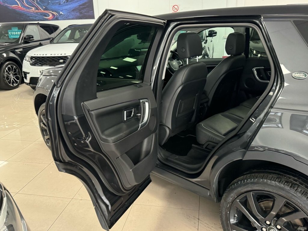 Used Land Rover Discovery Sport 2017 for sale - 76570029: Photo 39