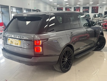 Used Land Rover Range Rover 2018 for sale - 75560057: Photo