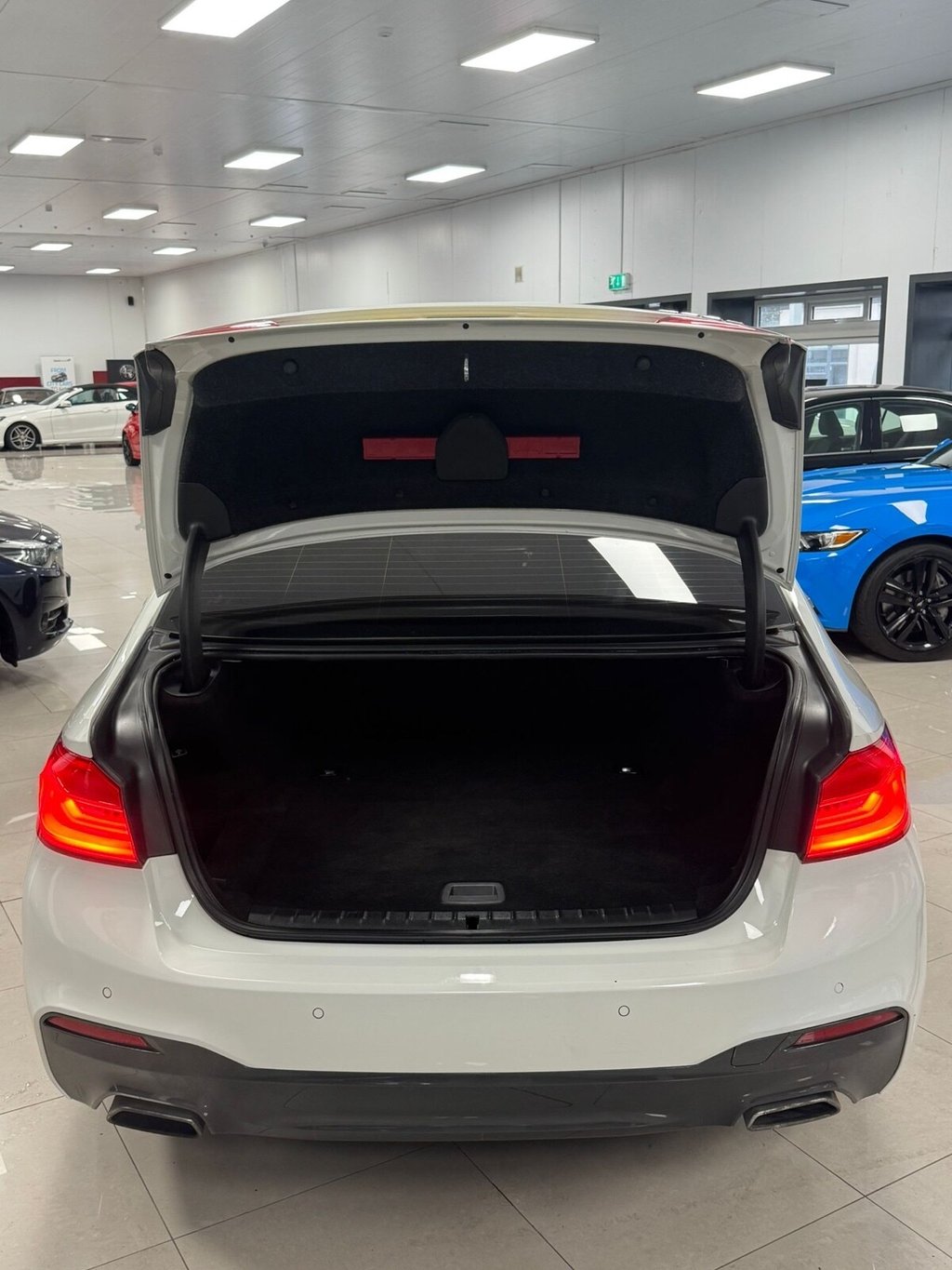 Used BMW 5 Series 2017 for sale - 76569887: Photo 13