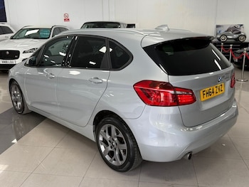 Used BMW 2 Series 2015 for sale - 79608017: Photo