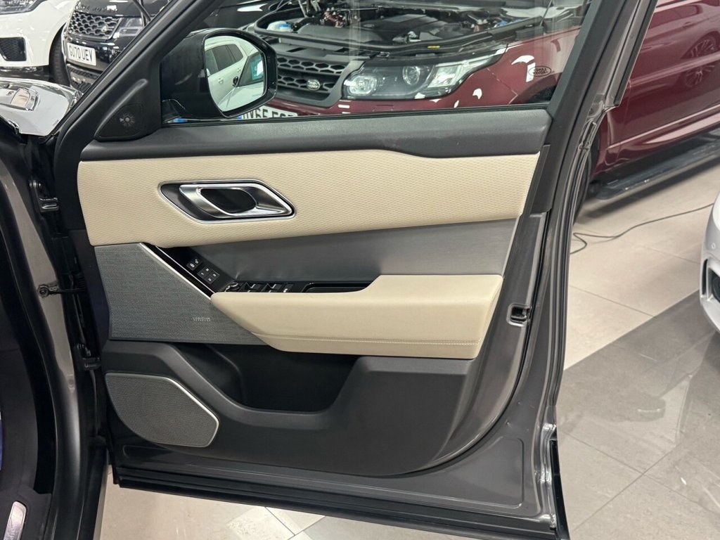 Used Land Rover Range Rover Velar 2018 for sale - 77669045: Photo 17