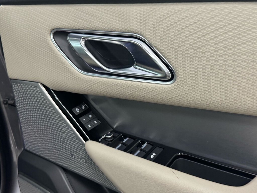 Used Land Rover Range Rover Velar 2018 for sale - 77669045: Photo 25
