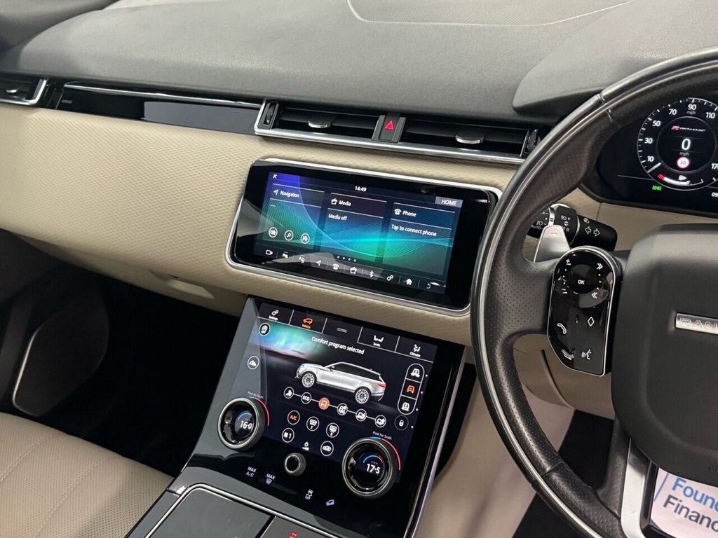 Used Land Rover Range Rover Velar 2018 for sale - 77669045: Photo 32