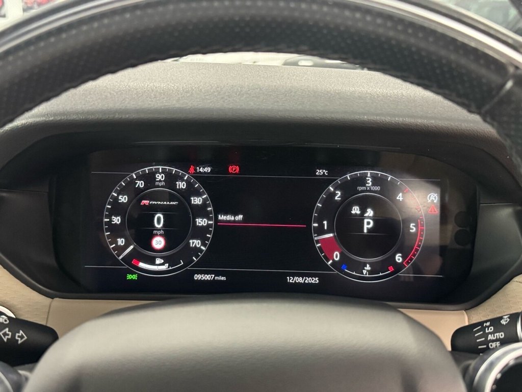 Used Land Rover Range Rover Velar 2018 for sale - 77669045: Photo 35