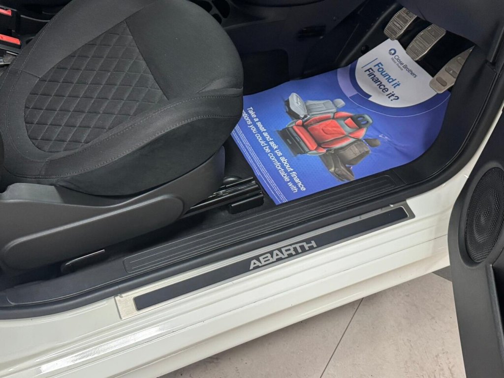 Used Abarth 595 2022 for sale - 76235503: Photo 15