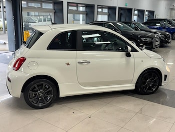 Used Abarth 595 2022 for sale - 76235503: Photo