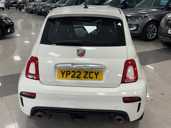 Used Abarth 595 2022 for sale - 76235503: Photo