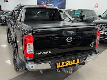 Used Nissan Navara 2016 for sale - 79764378: Photo