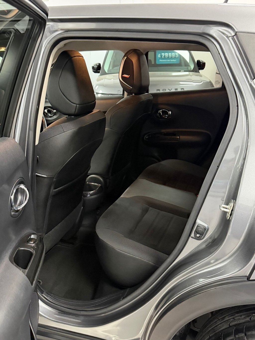 Used Nissan Juke 2018 for sale - 76345779: Photo 48