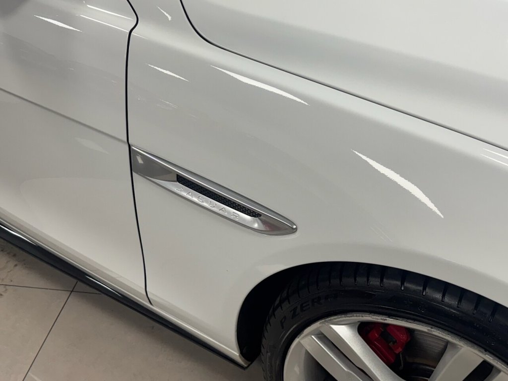 Used Jaguar XE 2015 for sale - 76950240: Photo 17