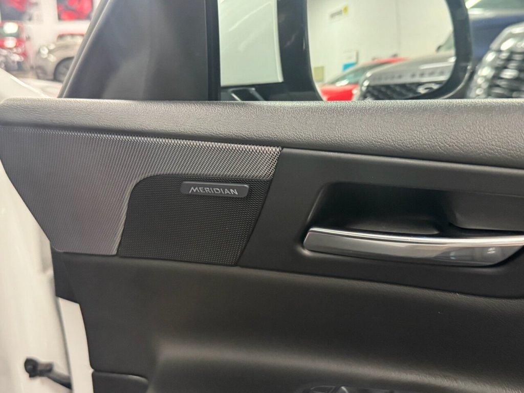 Used Jaguar XE 2015 for sale - 76950240: Photo 21