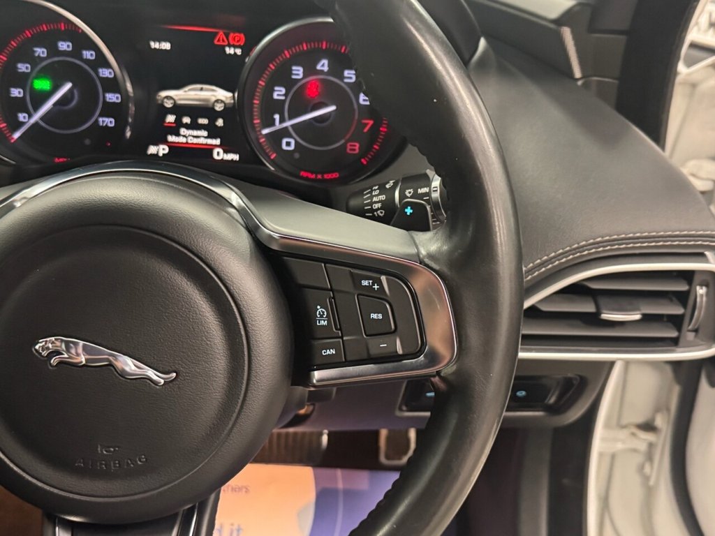 Used Jaguar XE 2015 for sale - 76950240: Photo 32