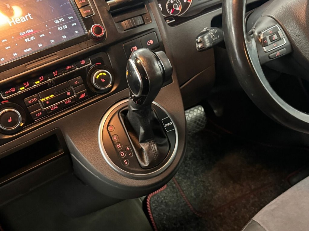 Used Volkswagen Caravelle 2010 for sale - 77666807: Photo 45