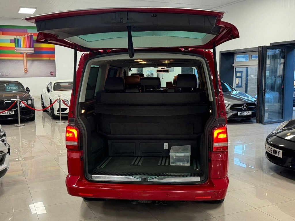 Used Volkswagen Caravelle 2010 for sale - 77666807: Photo 8