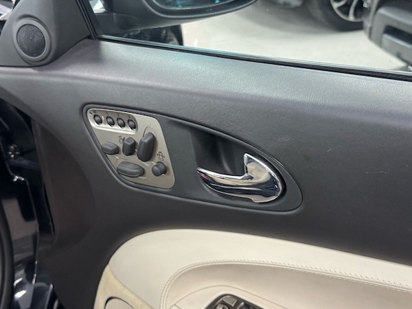 Used Jaguar XKR 2008 for sale - 74702332: Photo 21