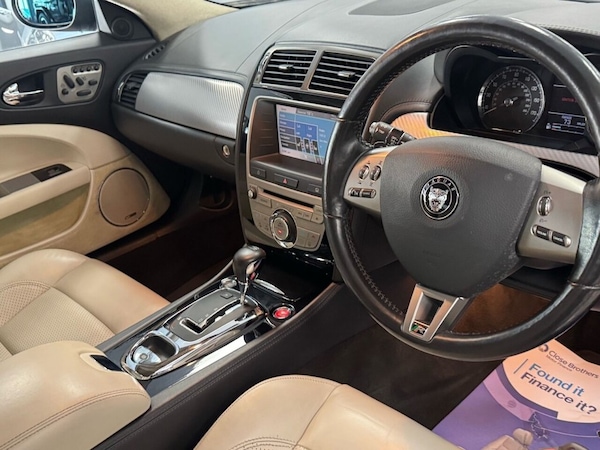 Used Jaguar XKR 2008 for sale - 74702332: Photo 29