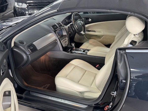 Used Jaguar XKR 2008 for sale - 74702332: Photo 38