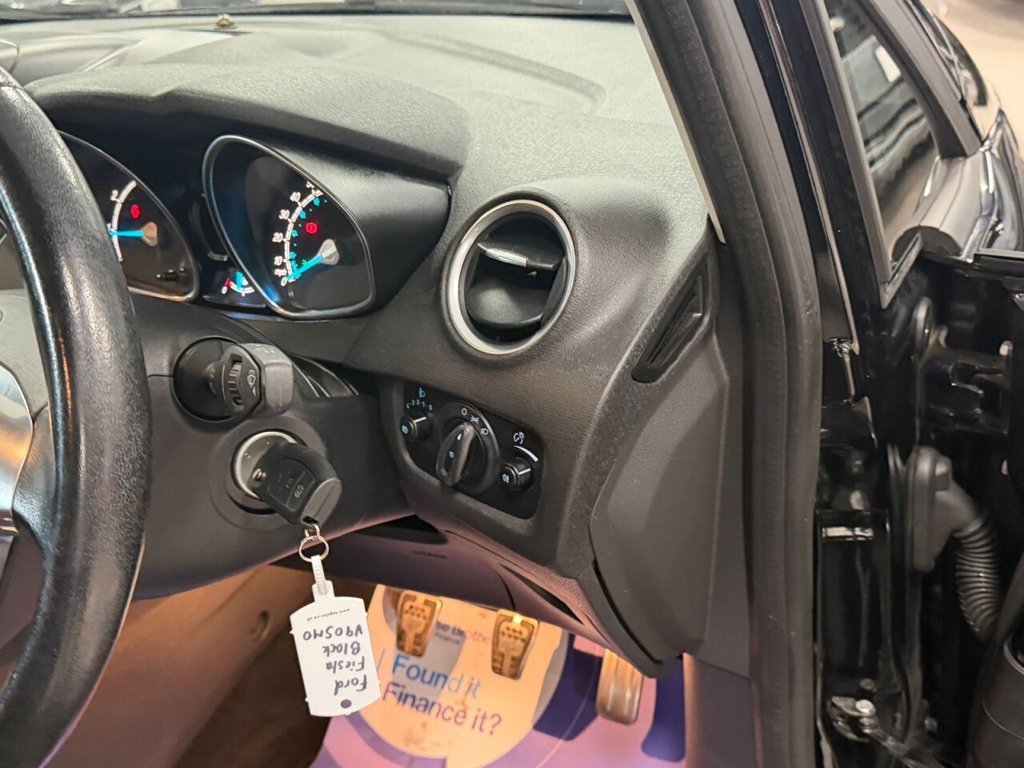 Used Ford Fiesta 2016 for sale - 76386457: Photo 28