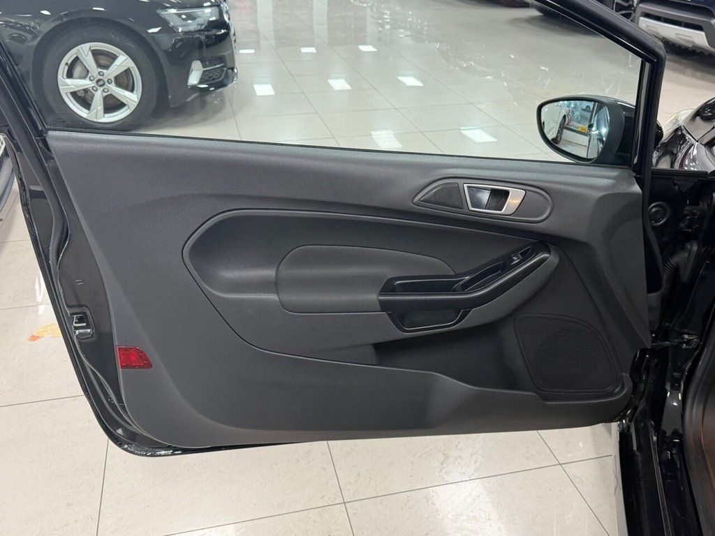 Used Ford Fiesta 2016 for sale - 76386457: Photo 34