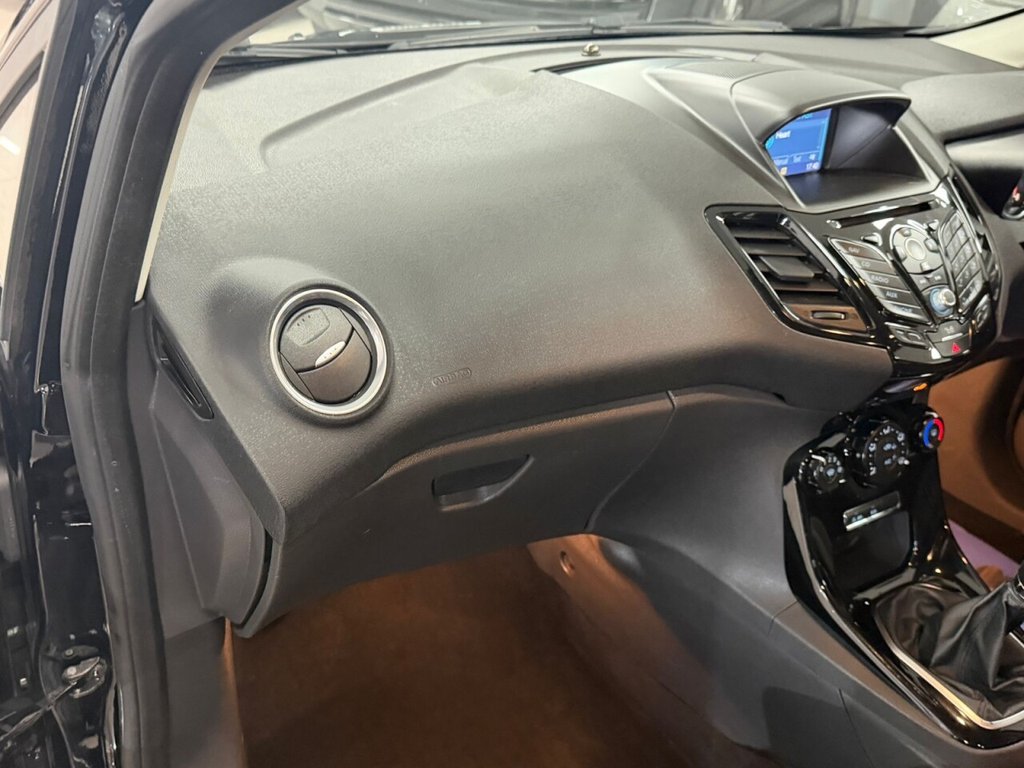 Used Ford Fiesta 2016 for sale - 76386457: Photo 47