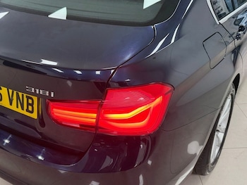 Used BMW 3 Series 2016 for sale - 76068853: Photo