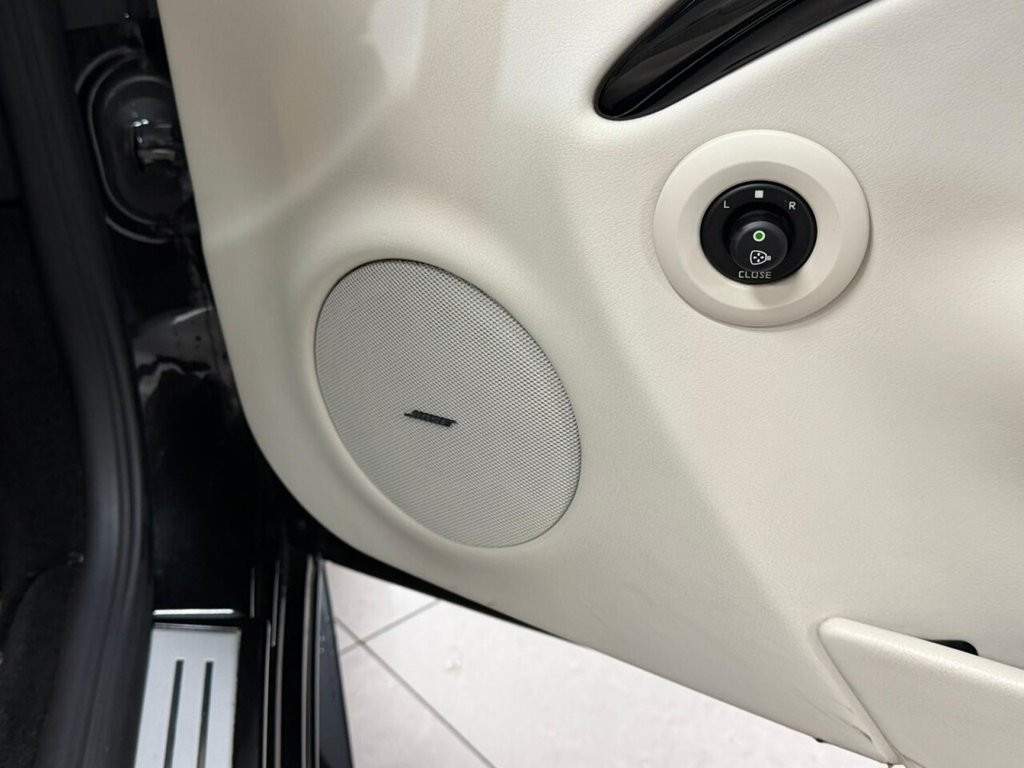 Used Maserati GranCabrio 2016 for sale - 76535824: Photo 34