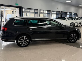 Used Volkswagen Passat 2021 for sale - 78631367: Photo